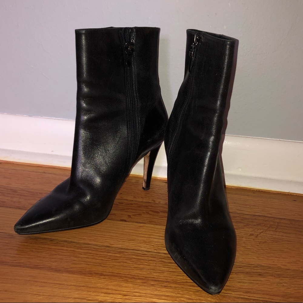 Via Spiga black bootie